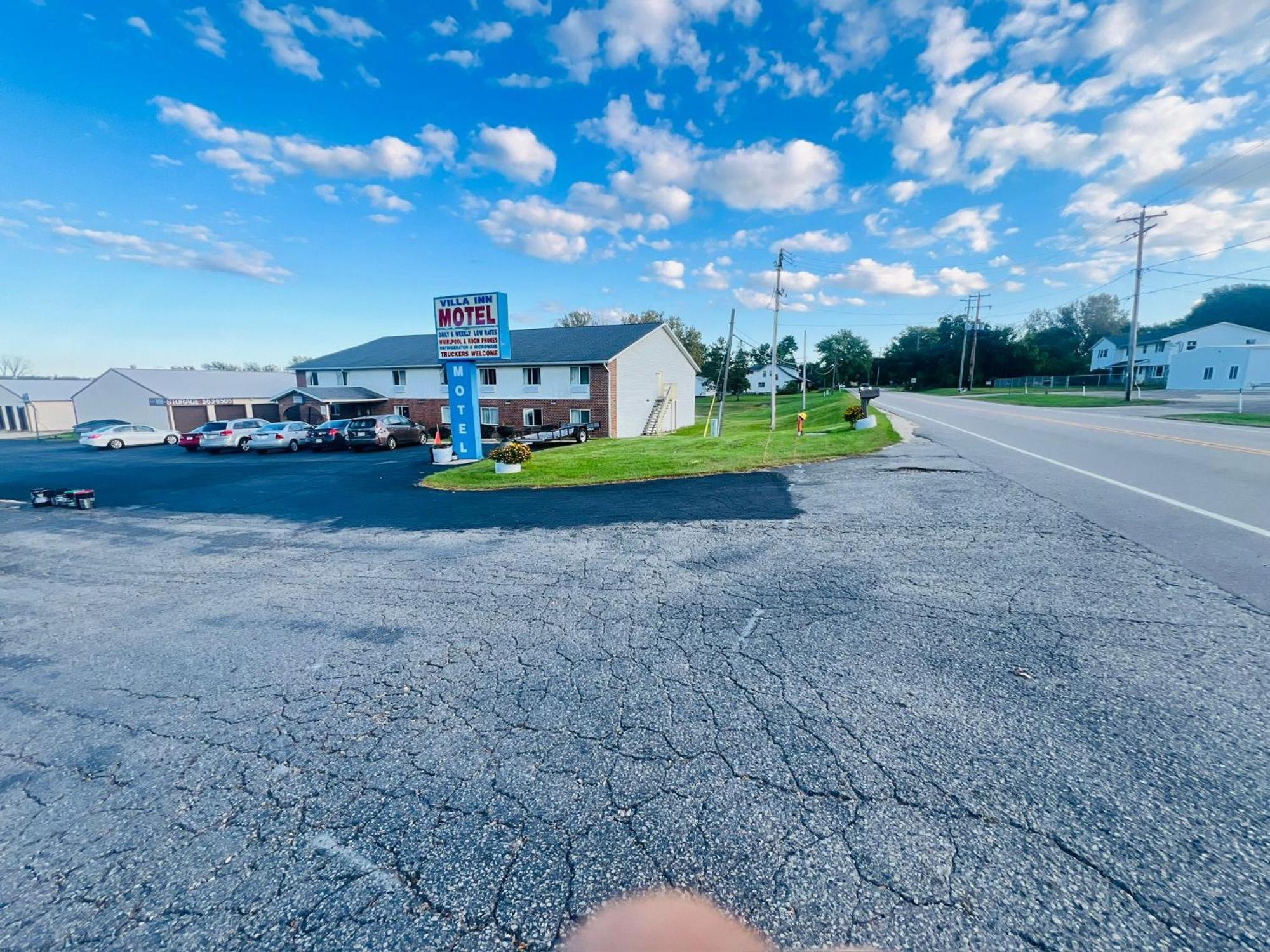 Fort Atkinson Villa Inn Motel Near Hwy 12 Wi Capital O المظهر الخارجي الصورة
