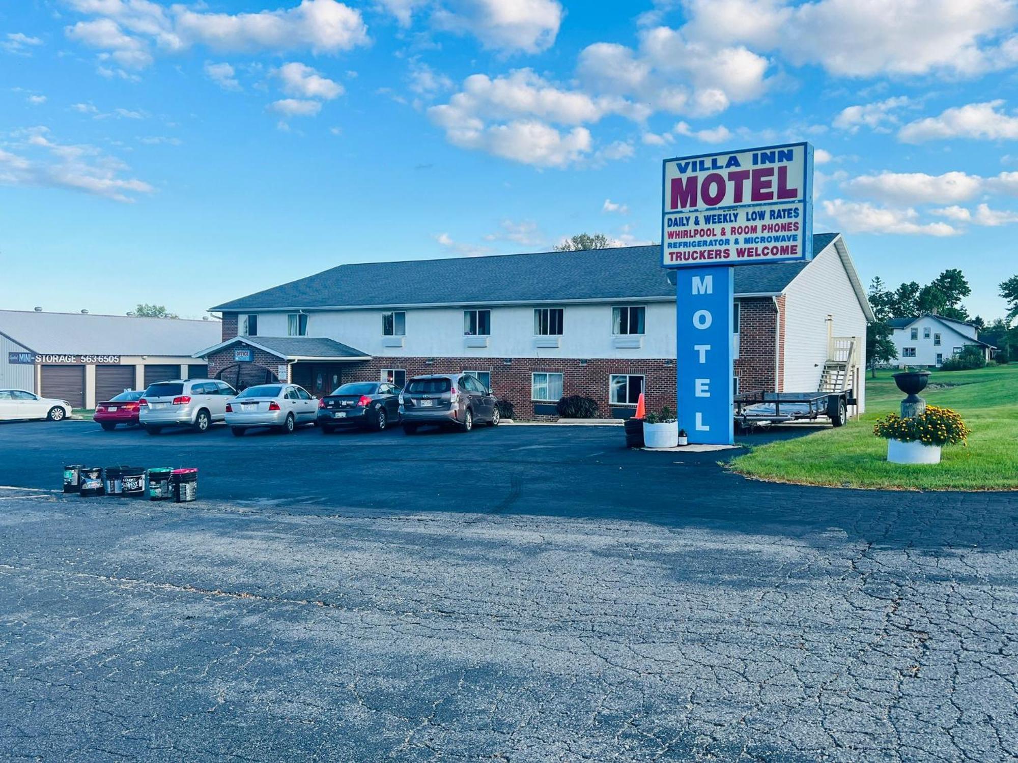Fort Atkinson Villa Inn Motel Near Hwy 12 Wi Capital O المظهر الخارجي الصورة