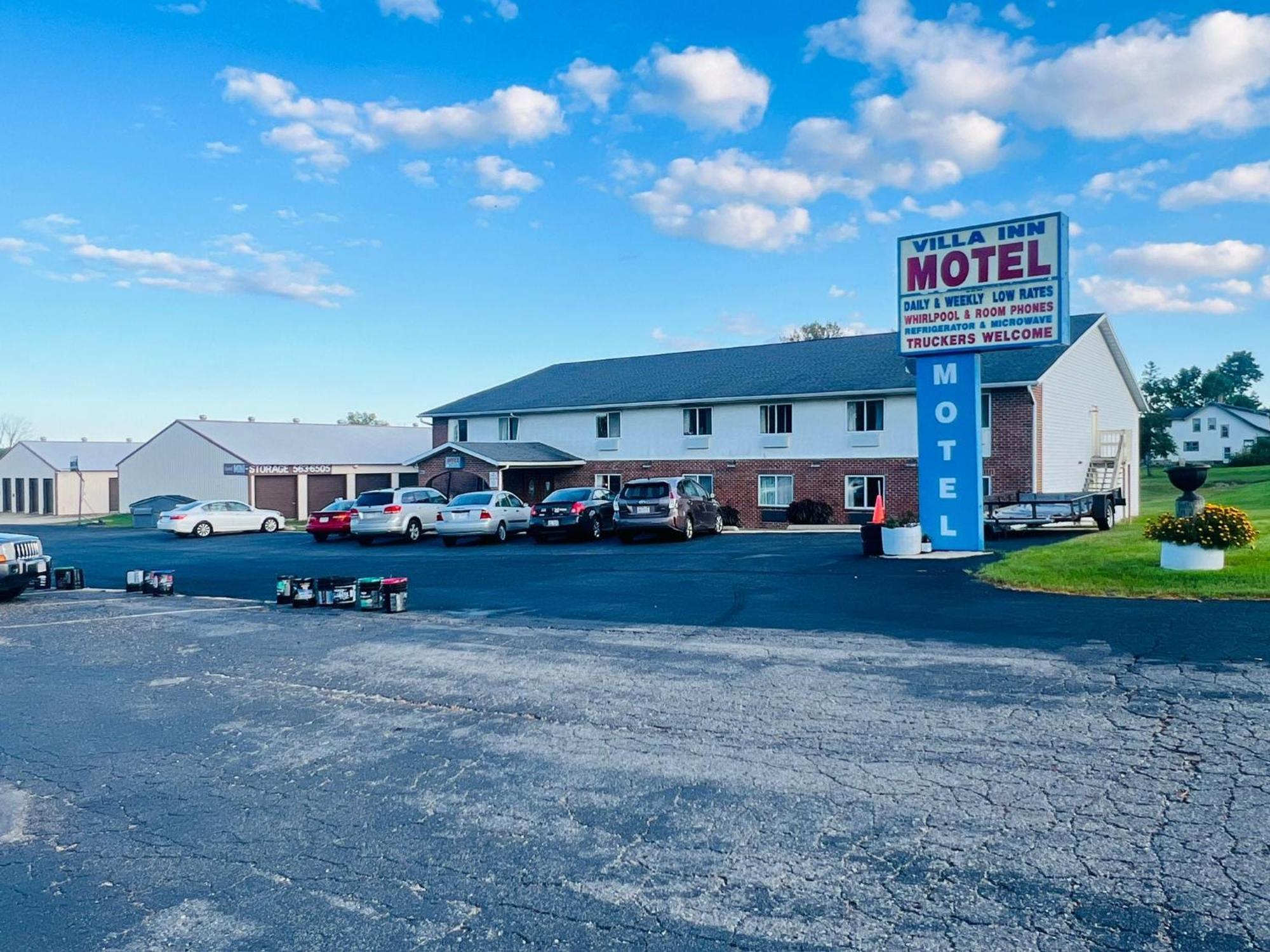 Fort Atkinson Villa Inn Motel Near Hwy 12 Wi Capital O المظهر الخارجي الصورة